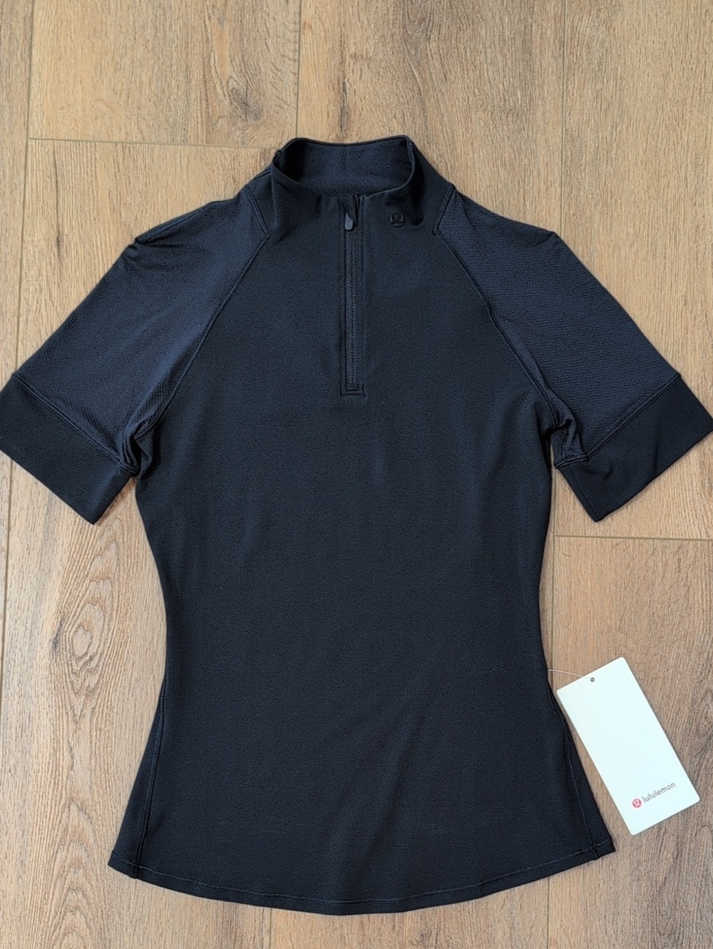 NWT Lululemon Half Zip